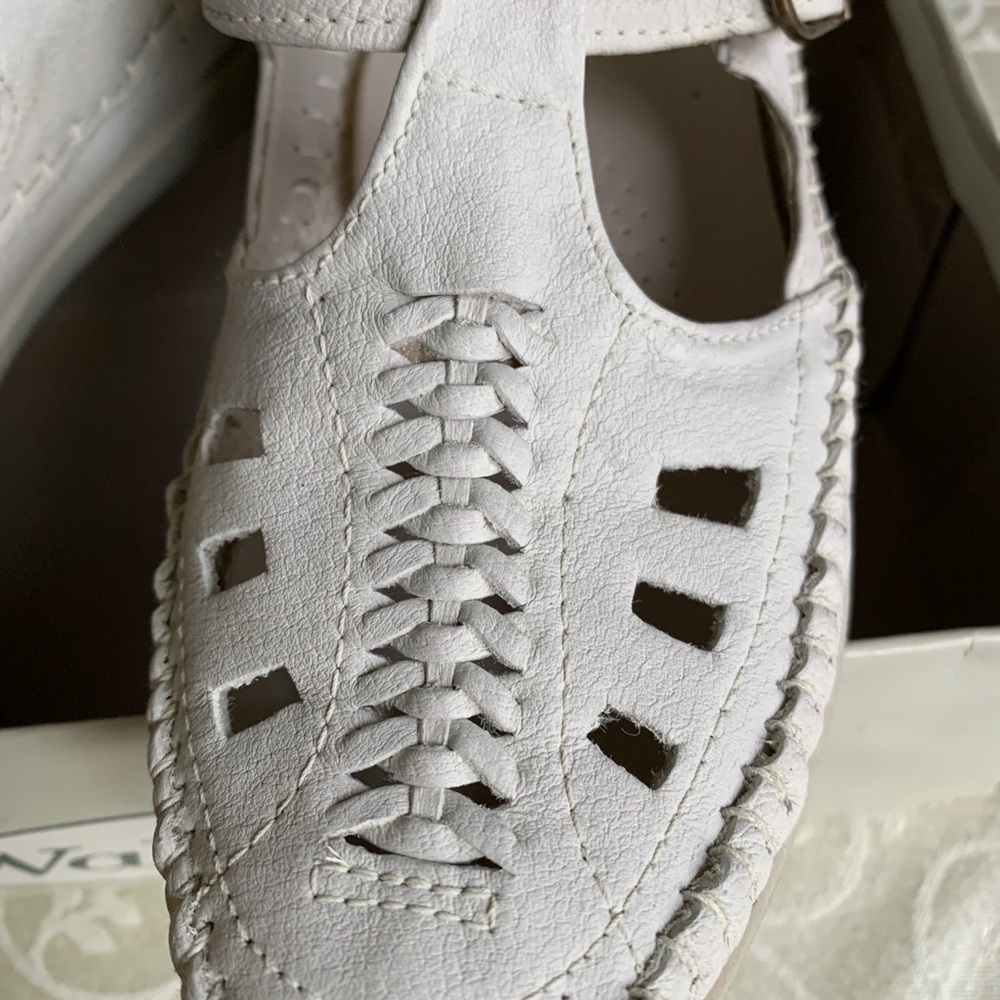 Walkables Gray Leather Size 7 Like New - Picture 3 of 7